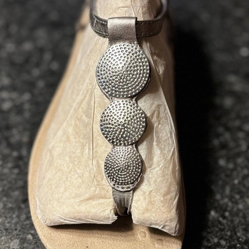 Vionic Lizbeth Sandals Shoes Women's Size 9W wide pewter EUC